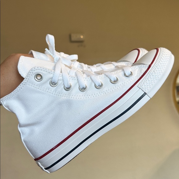 Converse Shoes - CONVERSE Chuck Taylor High-Top Sneakers White‎ womens 6 men’s 4 NWOB